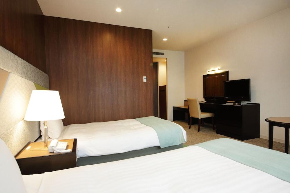 Royal Hotel Yatsugatake -From Apr2024 Grand Mercure Yatsugatake Resort & Spa Hokuto  Eksteriør billede