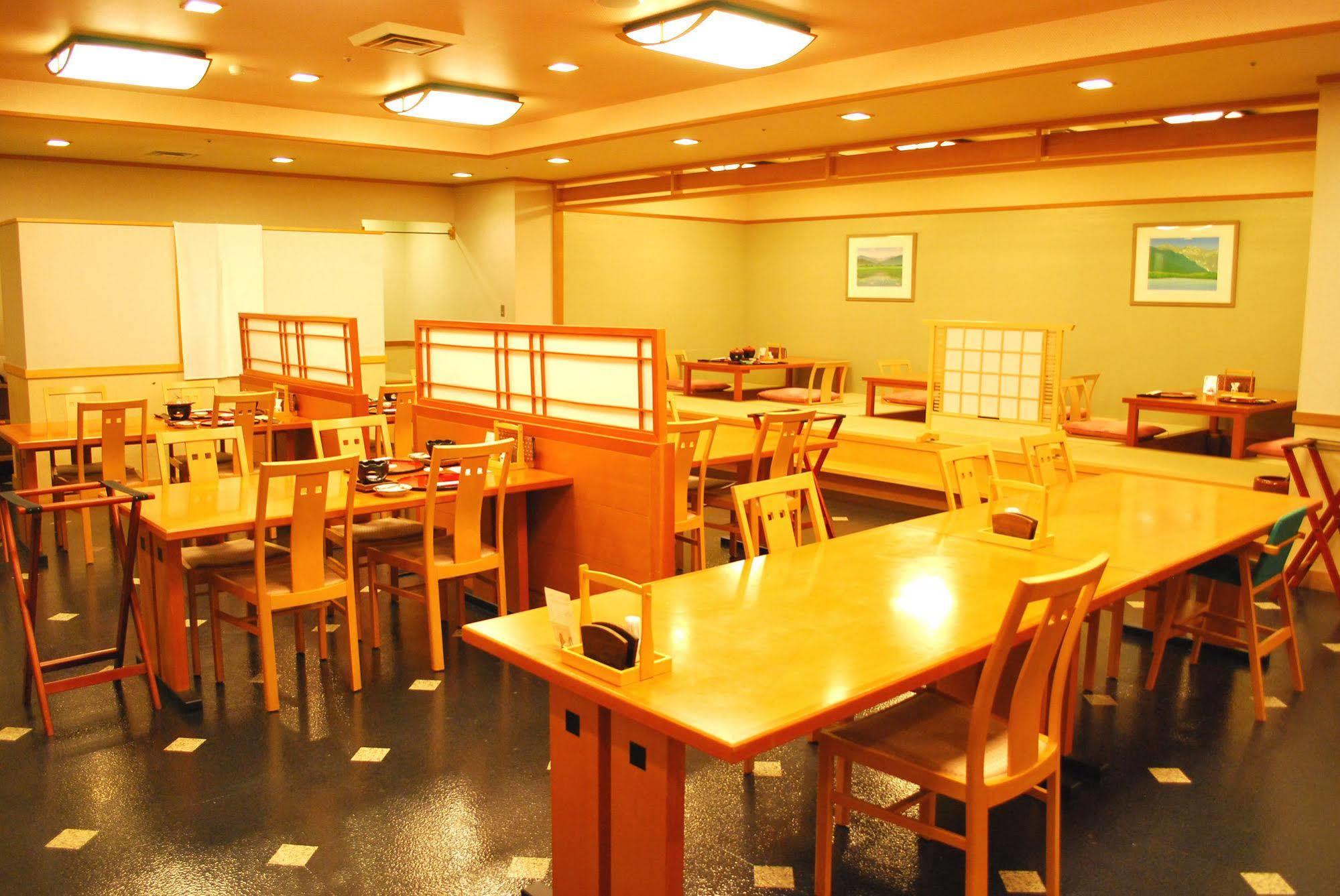Royal Hotel Yatsugatake -From Apr2024 Grand Mercure Yatsugatake Resort & Spa Hokuto  Eksteriør billede